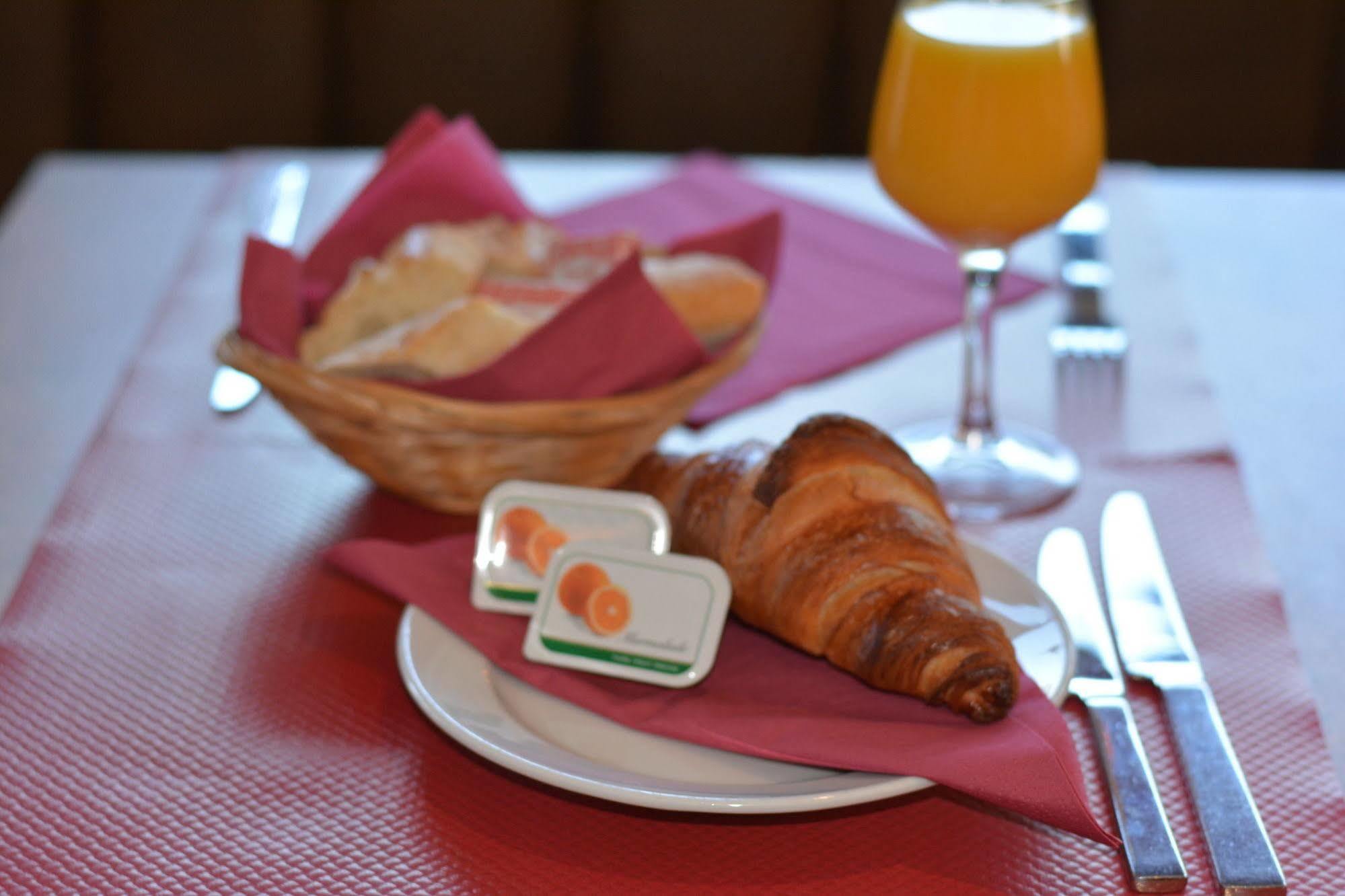 Les Rhodos Hotel