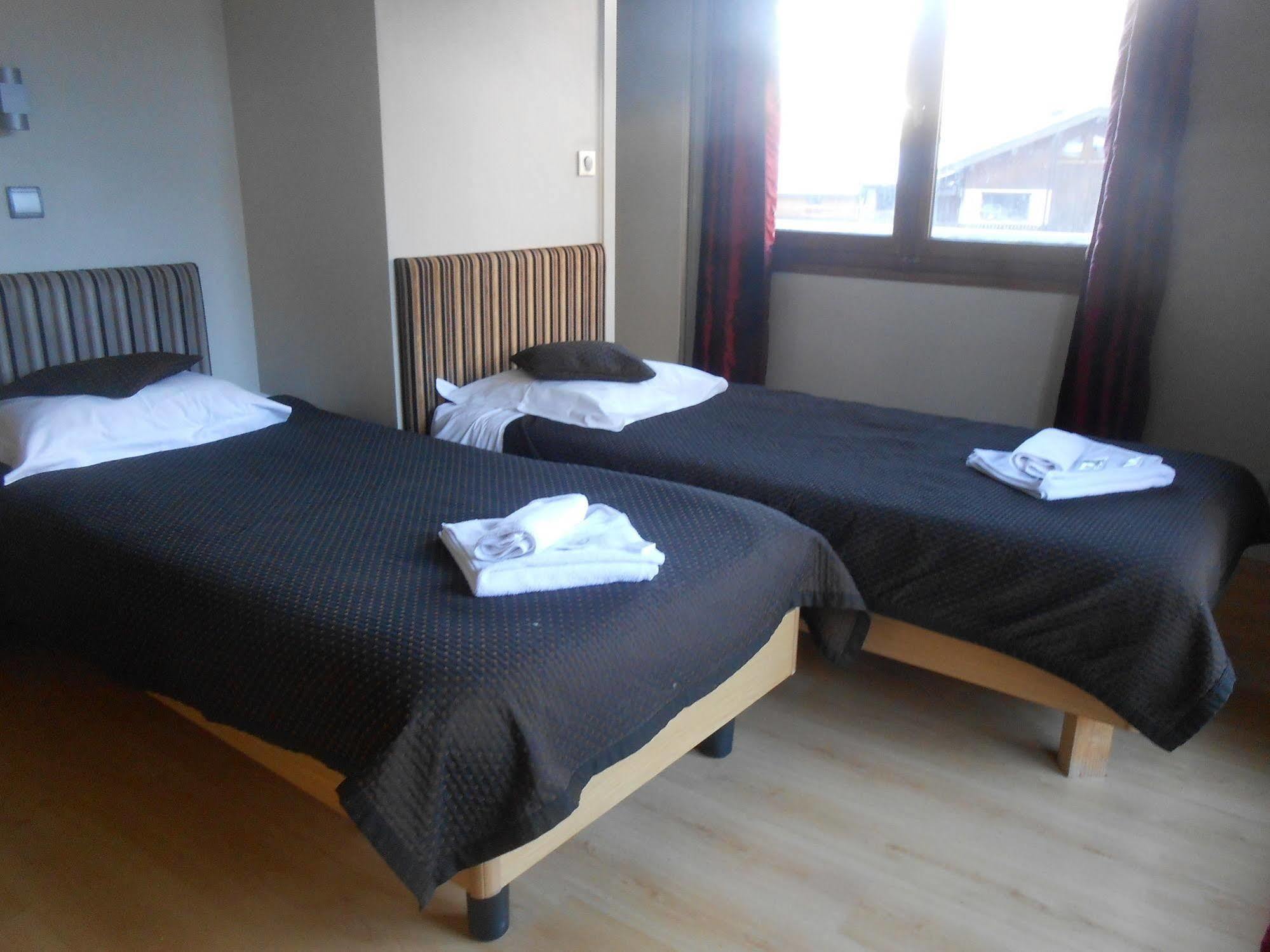 Hotel Les Rhodos 2*